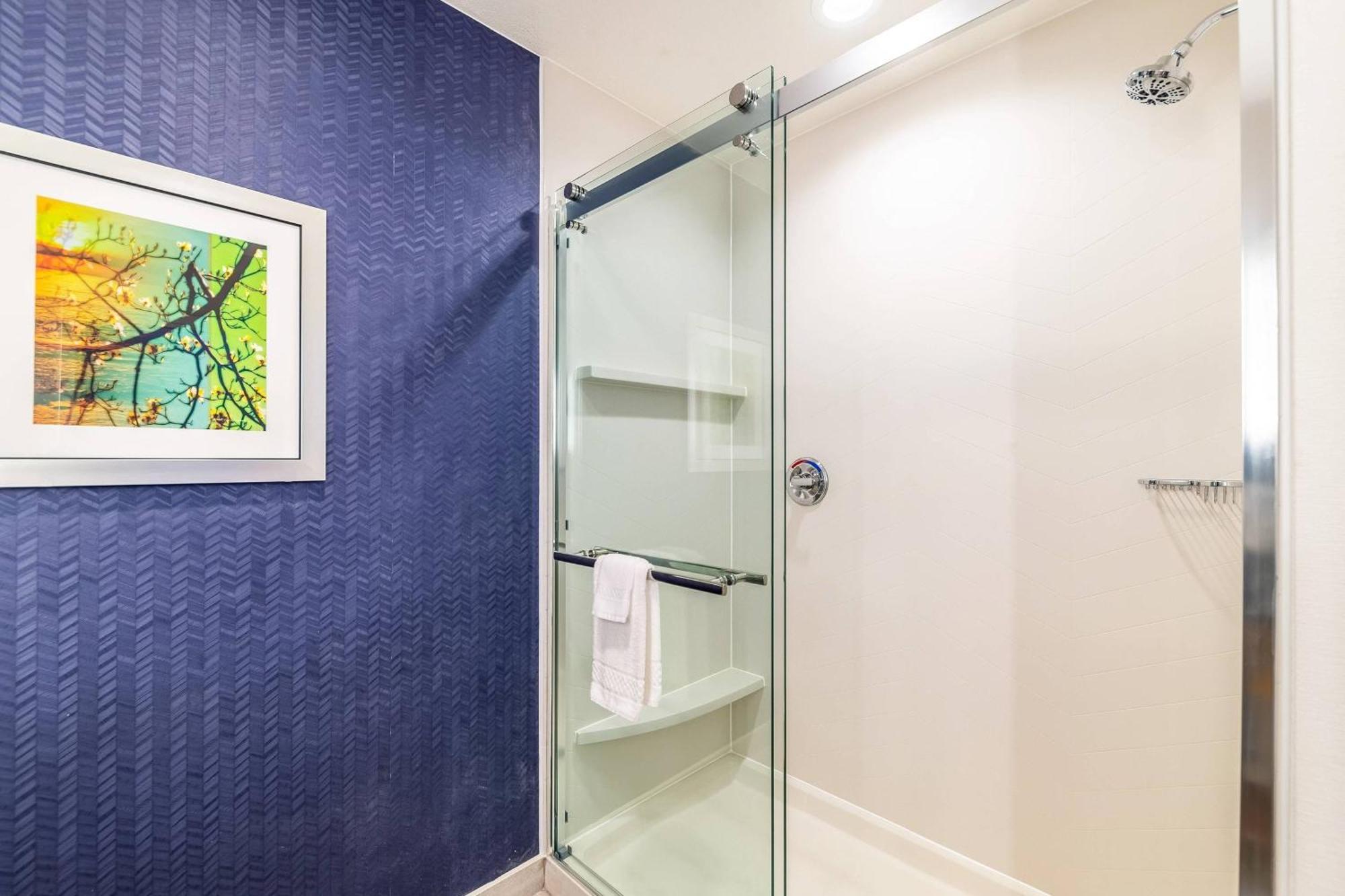 Fairfield Inn & Suites By Marriott Gainesville I-35 Екстериор снимка